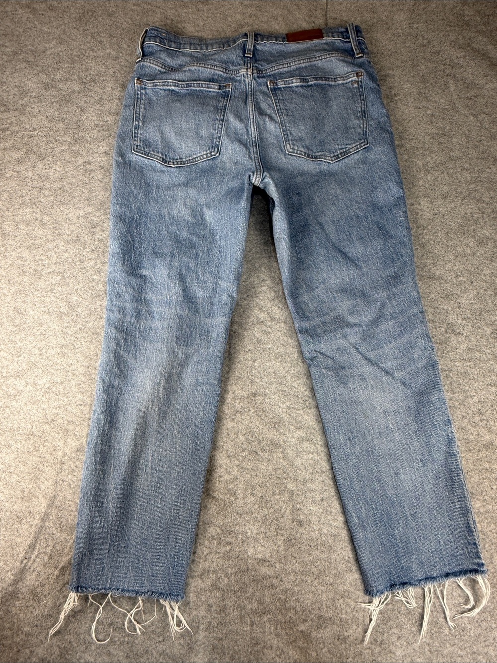Madewell Jeans 32 Perfect Vintage Distressed Raw Hem | Lollie Closet - Picture 8 of 8